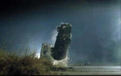 Експлозия на кола 